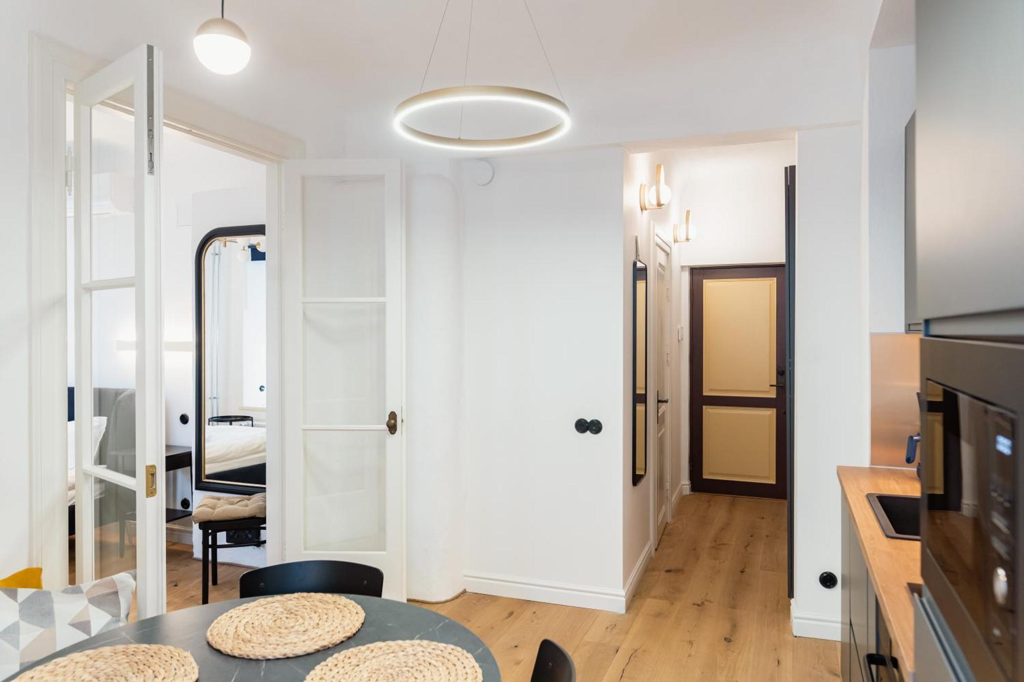 Kullassepa Boutique - Square View Apartment Tallinn