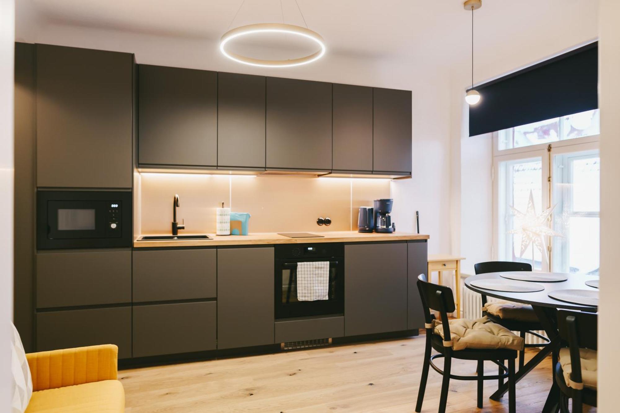 Kullassepa Boutique - Square View Apartment Tallinn